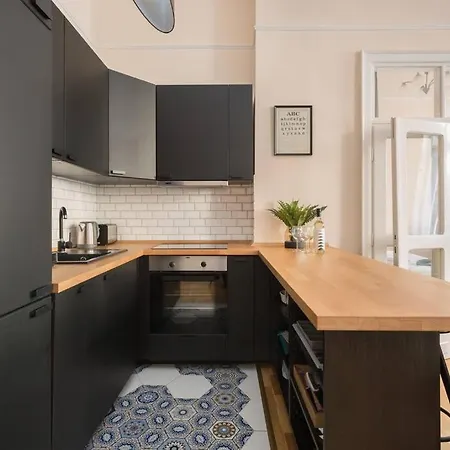 Apartment Center Dream At The Danube *